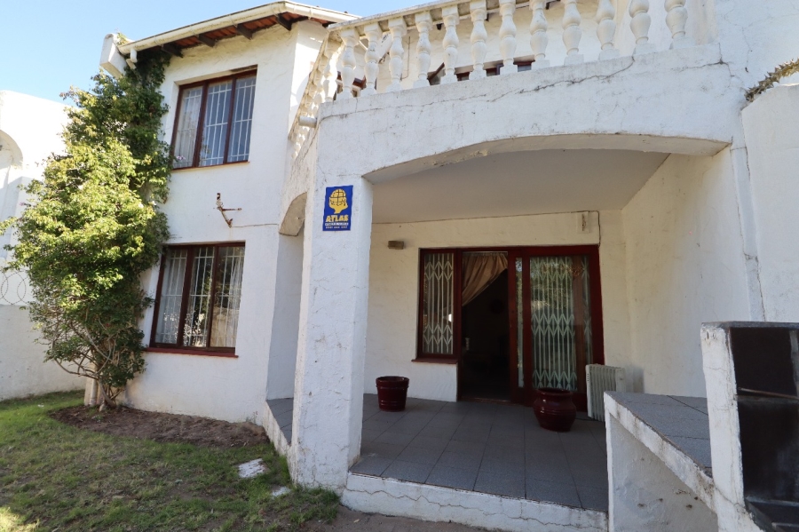 3 Bedroom Property for Sale in Greenshields Park Eastern Cape